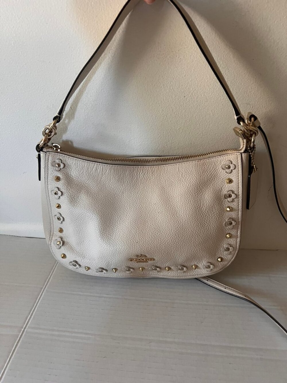 Y2K COACH CHELSEA STUDDED FLOWER LEATHER CROSSBODY BAG